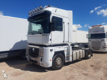 Renault Magnum 480 tractor unit