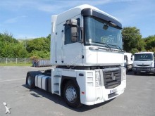 Renault tractor unit