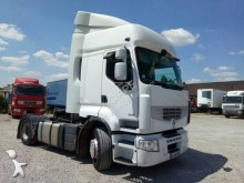 Renault tractor unit