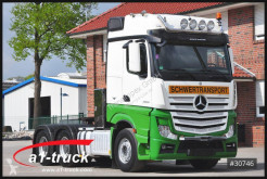 Mercedes exceptional transport tractor unit