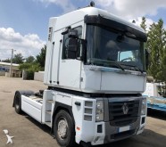 Renault tractor unit