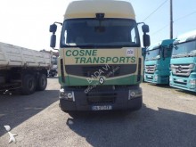Renault tractor unit