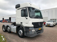 tracteur Mercedes Actros 2541