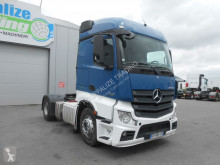 Mercedes tractor unit
