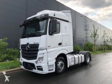 Mercedes tractor unit