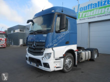 Mercedes tractor unit