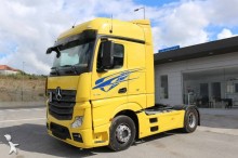 тягач Mercedes Actros 1845