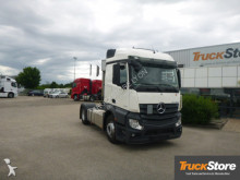 Mercedes tractor unit