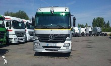 tracteur Mercedes Actros 1841