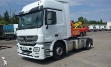tracteur Mercedes Actros 1841