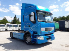 Renault tractor unit