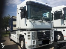 Renault tractor unit