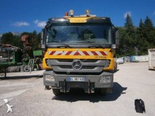 Mercedes exceptional transport tractor unit