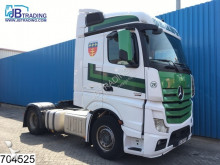 Mercedes tractor unit