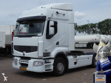 Renault tractor unit