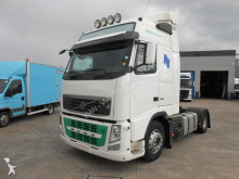 tracteur Volvo FH12