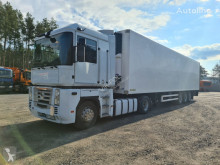 ciągnik siodłowy Renault MAGNUM 460 Dxi