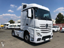 Mercedes tractor unit