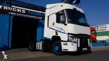 trattore Renault