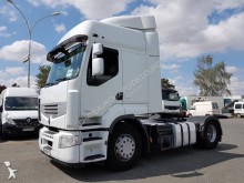 cap tractor Renault