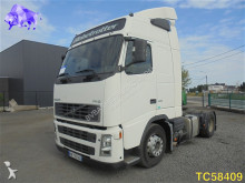 trattore Volvo