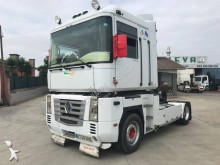 Renault AE 400 tractor unit