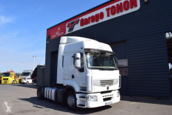 Renault tractor unit