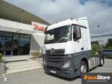 Mercedes tractor unit