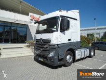 Mercedes tractor unit