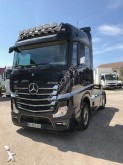 Mercedes tractor unit