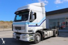 tractor Renault Premium 450