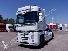 cap tractor Renault