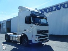 trattore Volvo