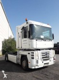 tracteur Renault Magnum 440