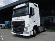 trattore Volvo FH 420