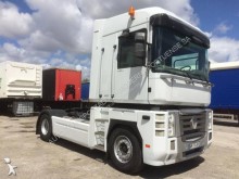 tractor Renault Magnum 480 DXI