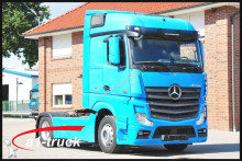 Mercedes Sattelzugmaschine