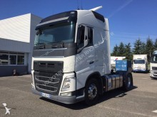 ciągnik siodłowy Volvo