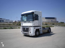 Renault tractor unit