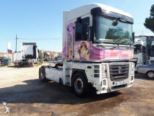 Renault tractor unit