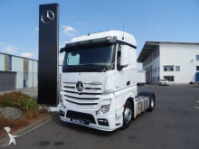 Mercedes tractor unit