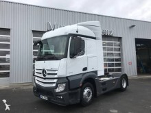 Mercedes tractor unit