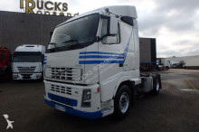 Volvo FH12 tractor unit