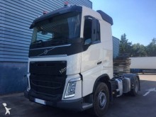 cap tractor Volvo