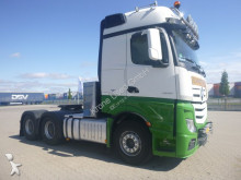used exceptional transport tractor unit