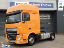 DAF XF tractor unit