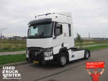 Renault tractor unit