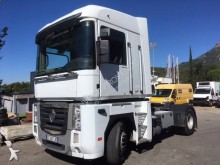 Renault tractor unit