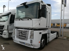 Renault tractor unit