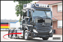 Mercedes tractor unit